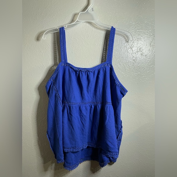 Blue Tank Top Blouse with sheer lace details - Picture 2 of 5
